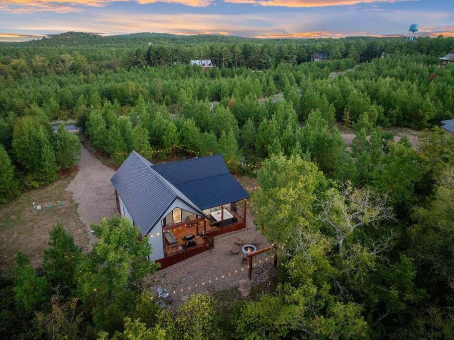 Under The Stars - Secluded, Hot Tub, Firepit, Games Villa Broken Bow Buitenkant foto